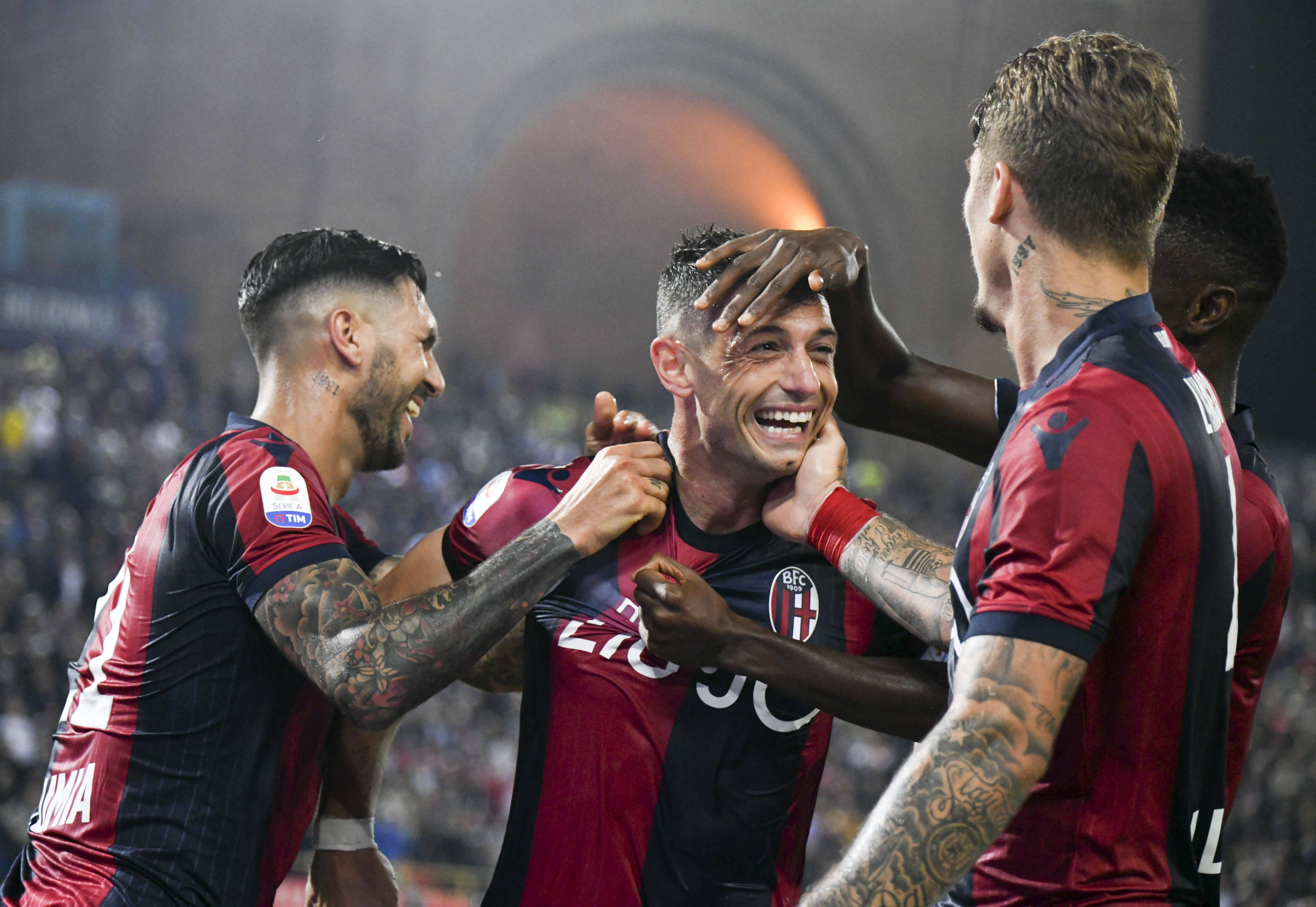 包含里程碑夜！斯图加特造点机会，意甲国际比赛日刷纪录，气氛紧张，心理建设被强调的词条-英雄联盟